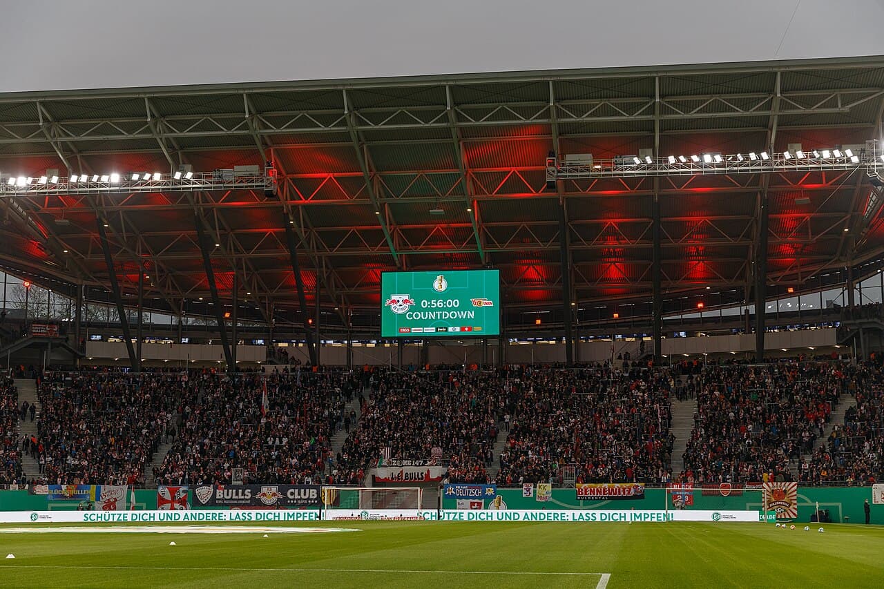 Không khí một trận đấu thuộc DFB-Pokal Không khí một trận đấu thuộc DFB-Pokal