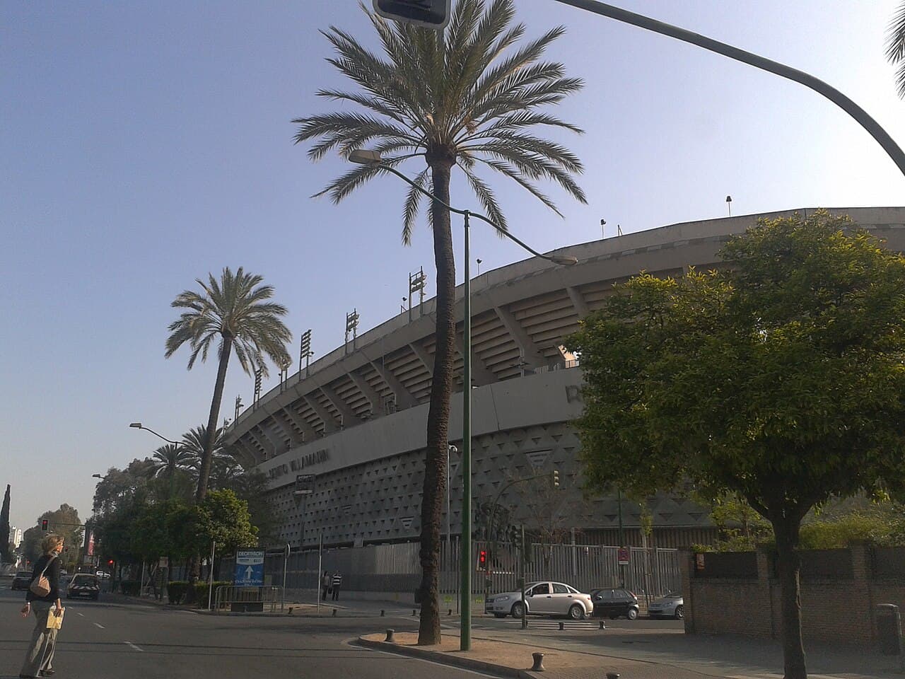 Toàn cảnh Estadio Benito Villamarín, sân nhà của Real Betis Toàn cảnh Estadio Benito Villamarín, sân nhà của Real Betis