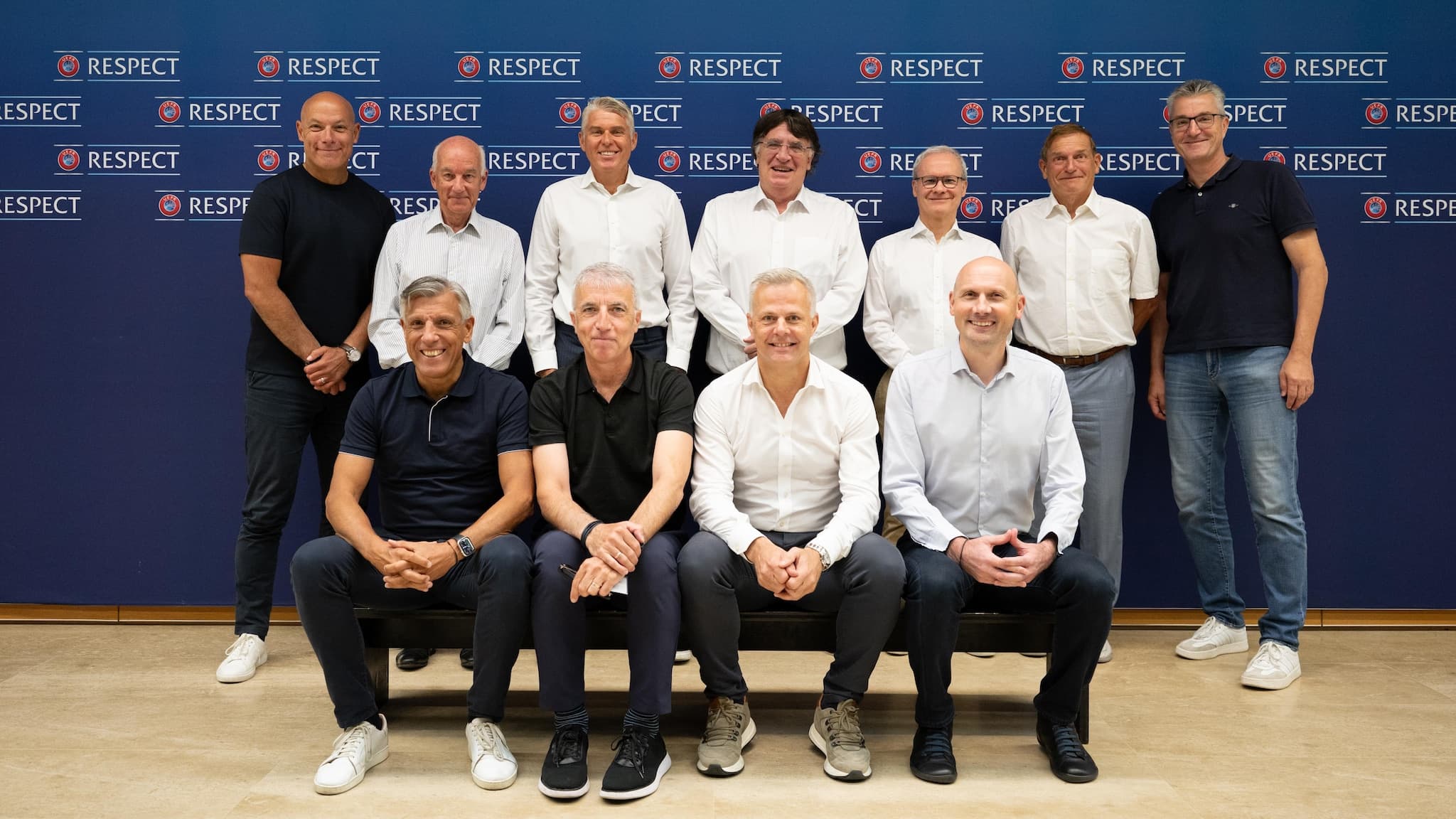 Các phụ trách trọng tài của UEFA thảo luận cách áp dụng VAR mùa 2026 27 Các phụ trách trọng tài của UEFA thảo luận cách áp dụng VAR mùa 2026 27