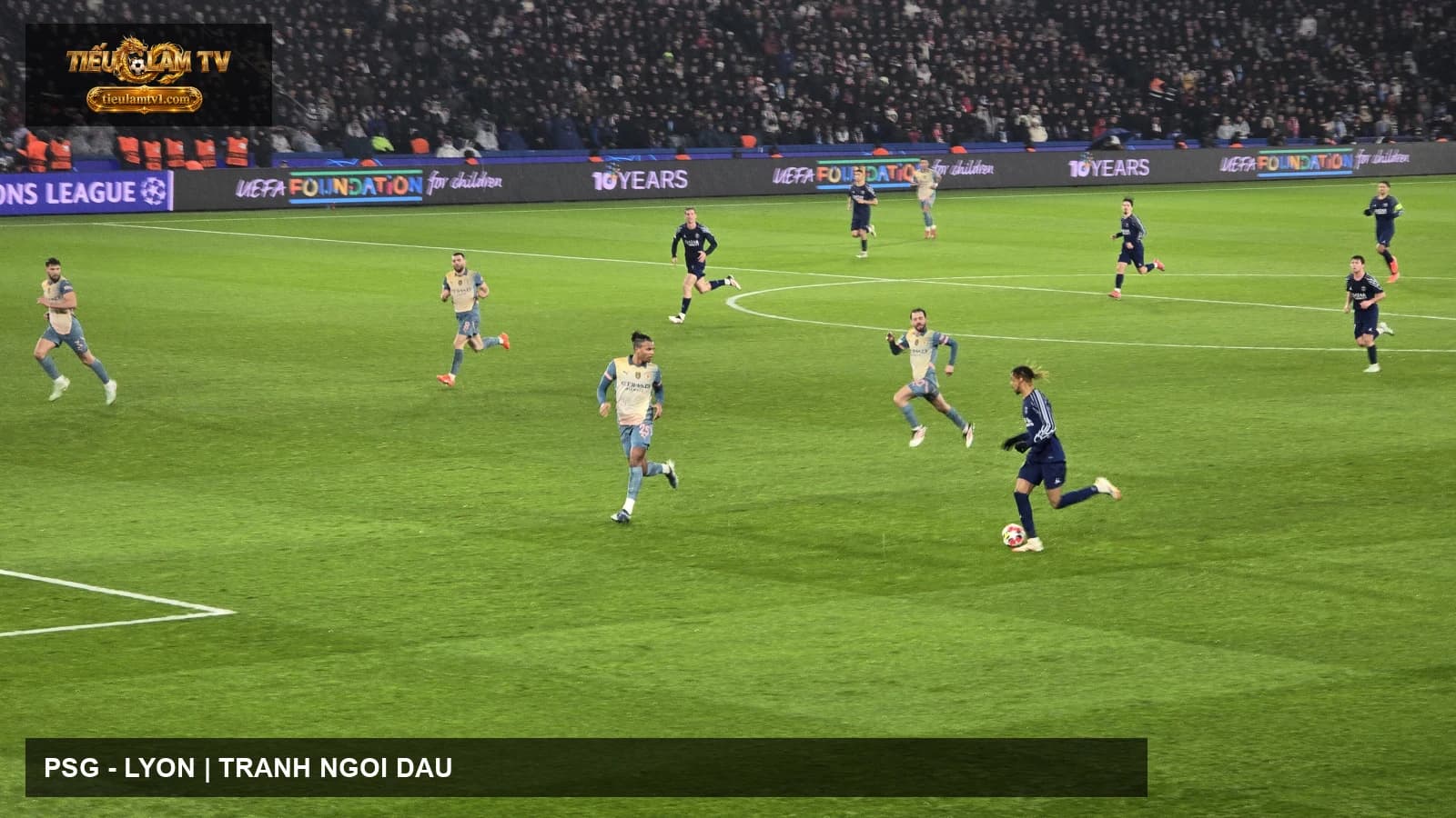 Paris Saint-Germain thi đấu tại Champions League Paris Saint-Germain thi đấu tại Champions League