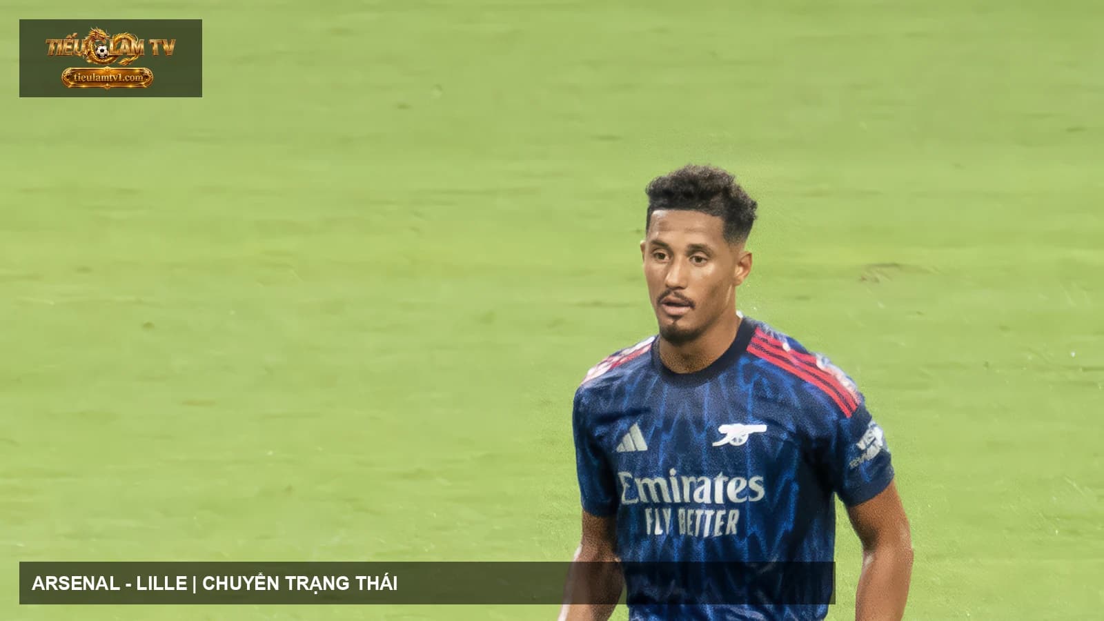 William Saliba trong màu áo Arsenal William Saliba trong màu áo Arsenal